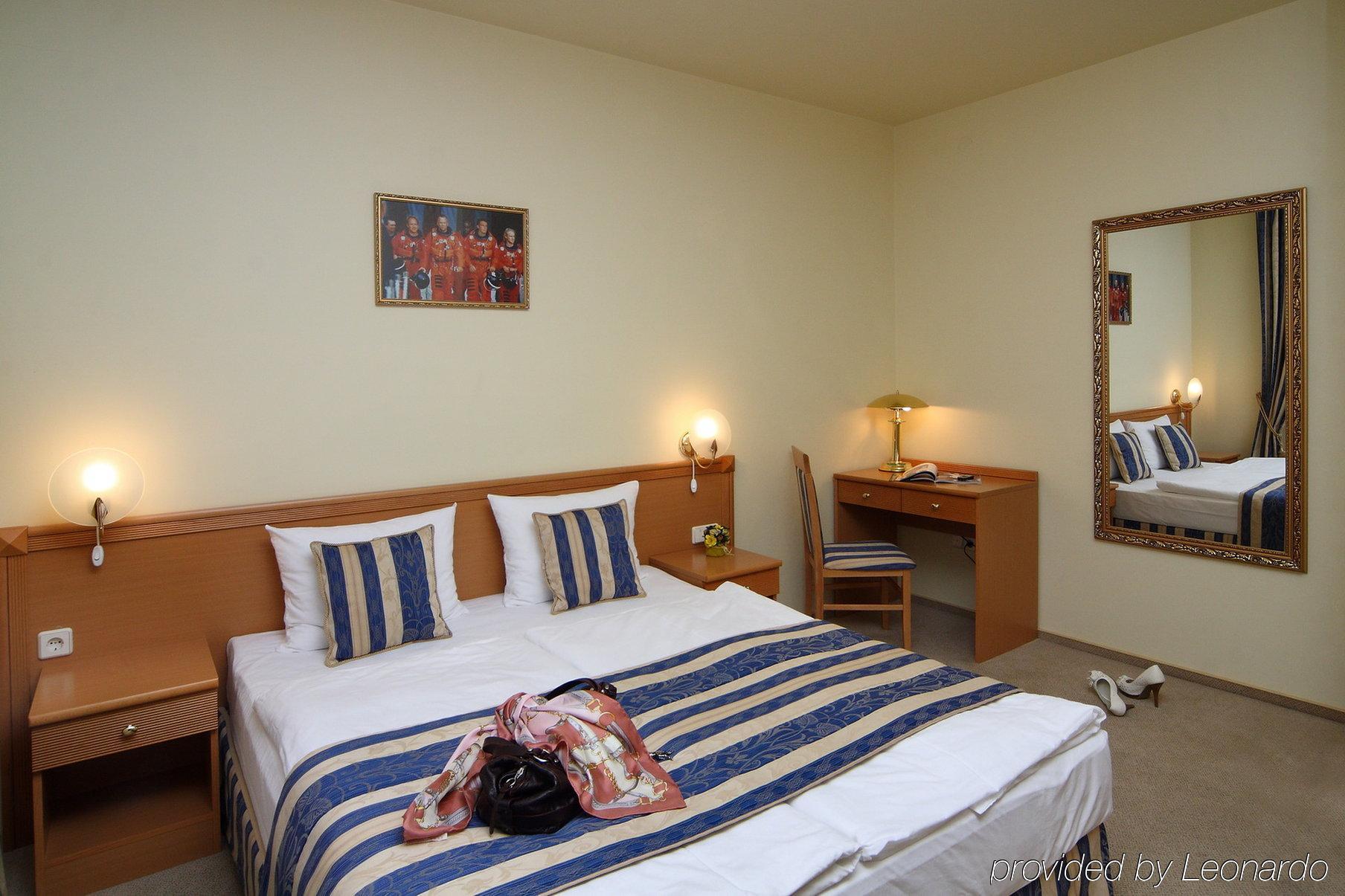 Hotel Oscar Truskawez Zimmer foto