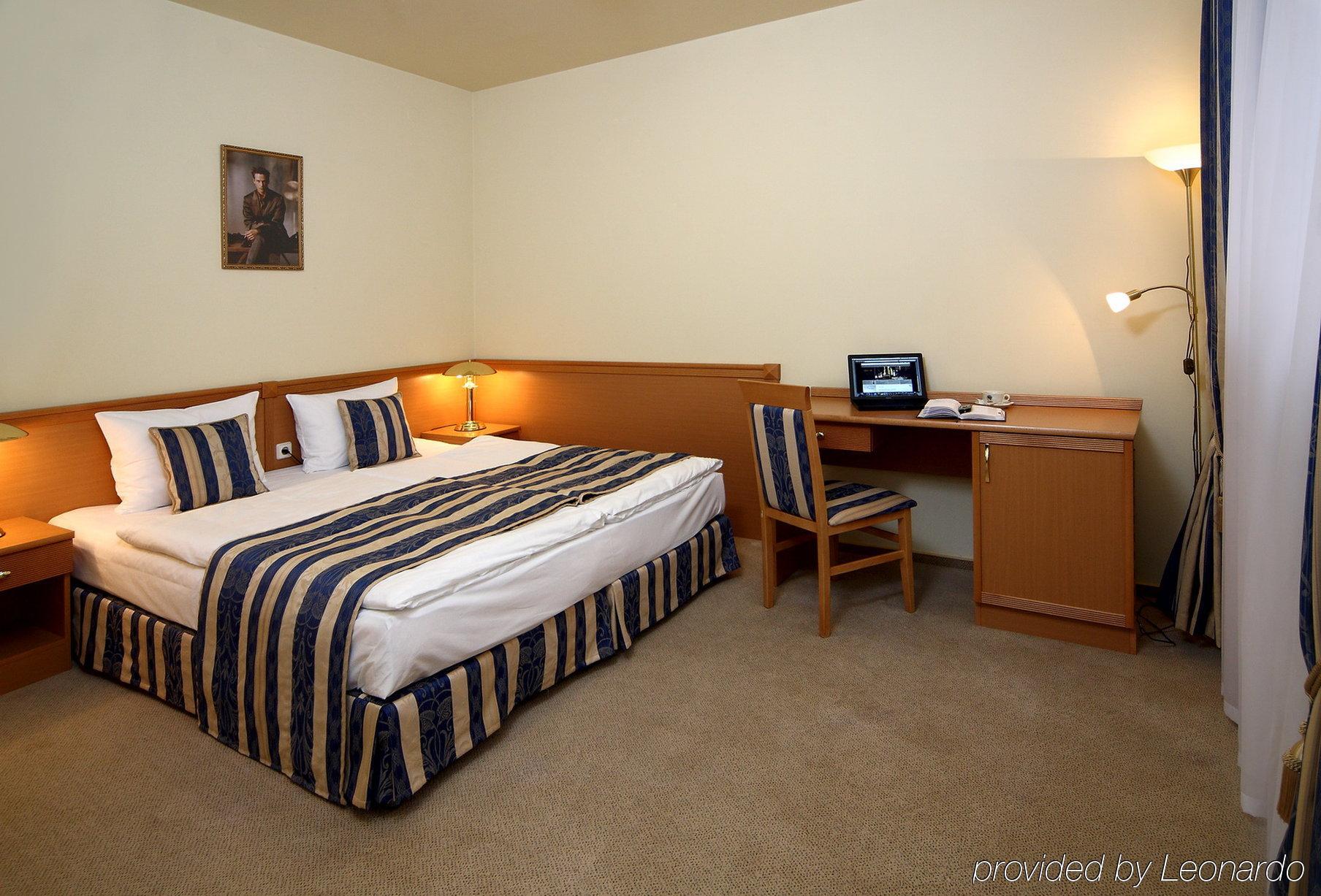 Hotel Oscar Truskawez Zimmer foto